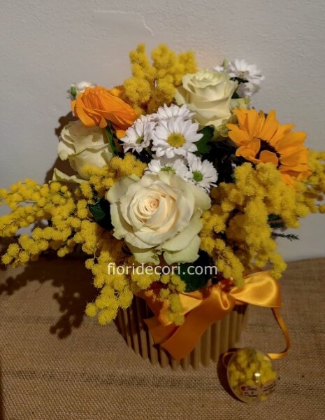 Box Floreale con mimosa