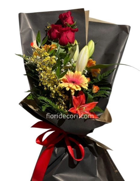Bouquet con rose rosse, gerbere, lilium e amarilis